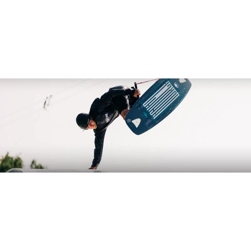 Liquid Force Illusion 2023