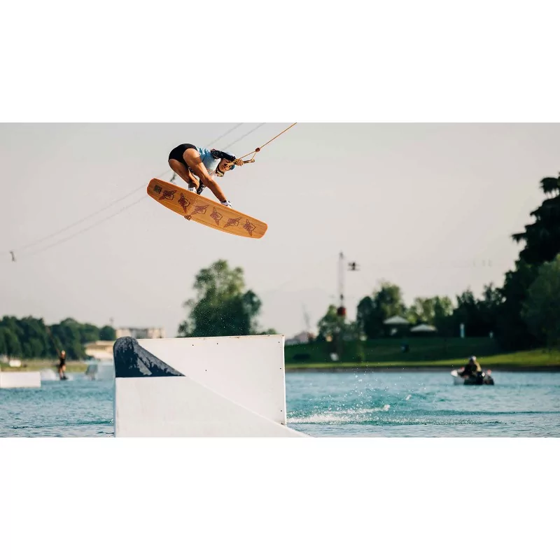 Wakeboard Liquid Force Holiday 2023