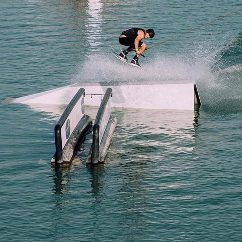 Humanoid Langfield Pro 2017